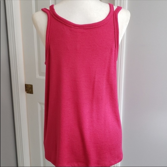 ✨ GAP Tank Top Raspberry Size M - Picture 7 of 10